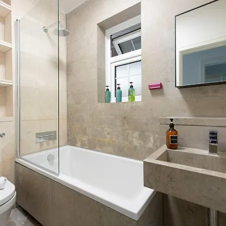 2 Bedroom Modern Urban Sanctuary 1Cc - Cherrydeal London Exterior photo