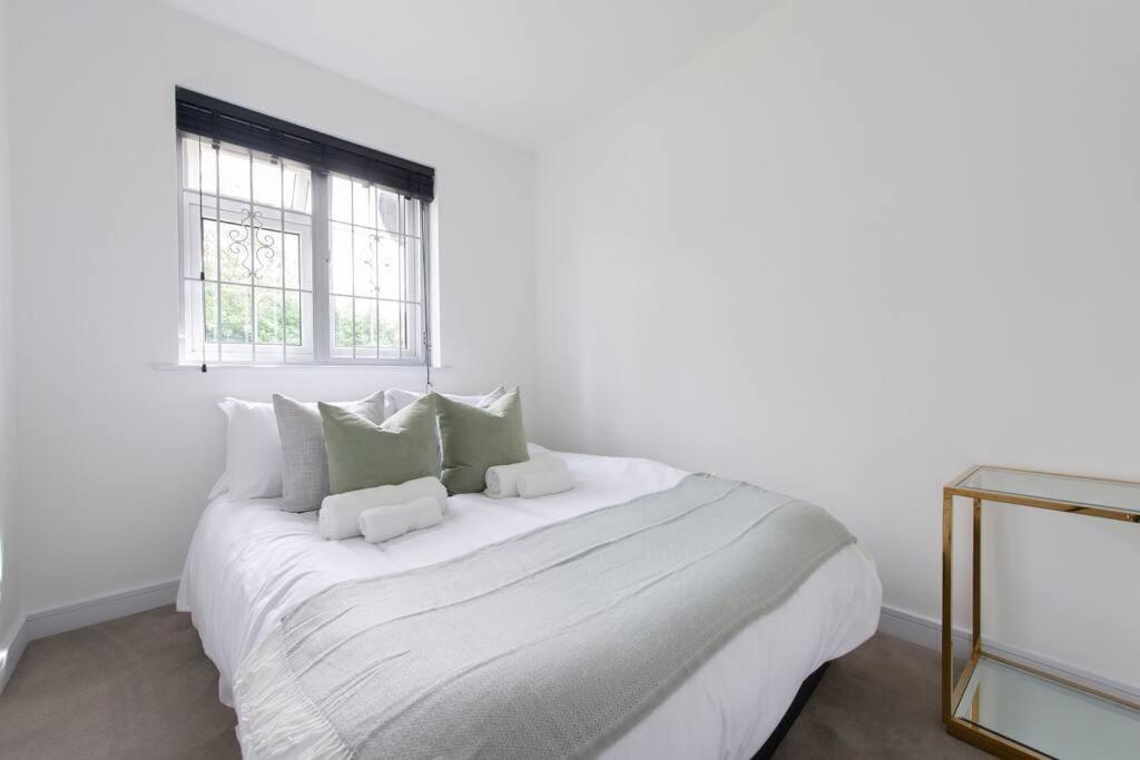 Apartment 2 Bedroom Modern Urban Sanctuary 1cc - Cherrydeal London