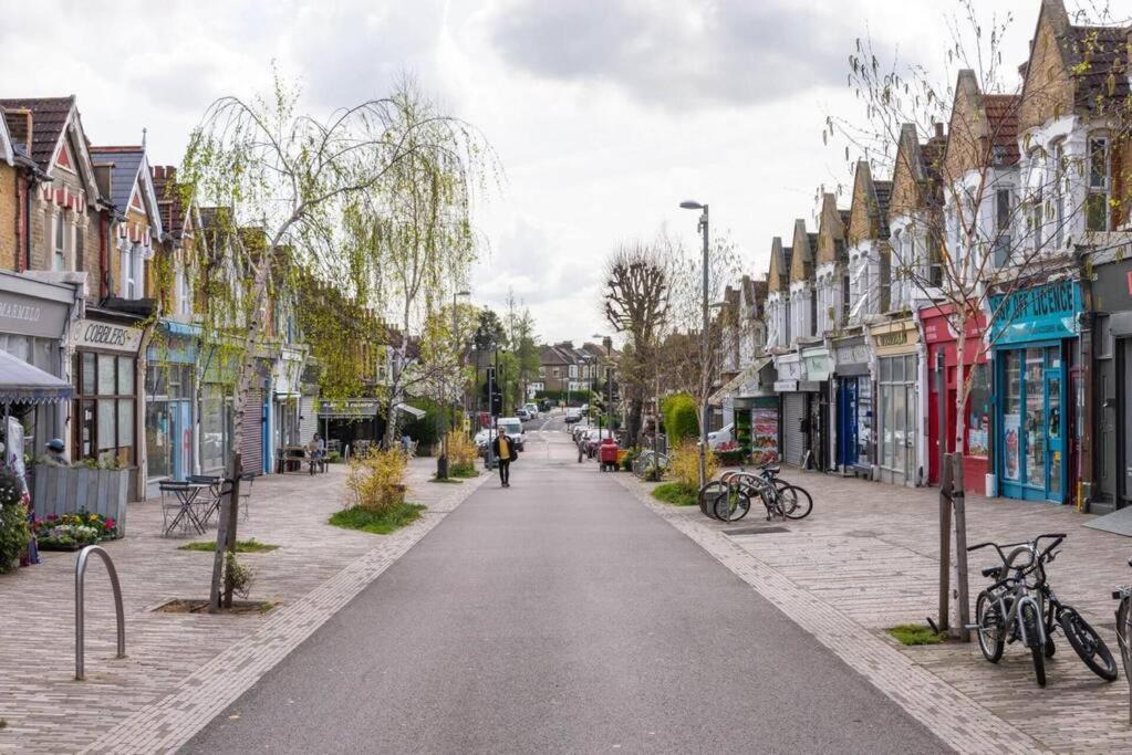 Apartment 2 Bedroom Modern Urban Sanctuary 1cc - Cherrydeal London